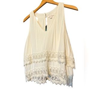 Ella Moss top